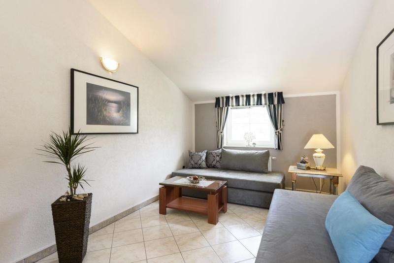 Apartments Luka - Trogir, Marina 150M From The Beach Экстерьер фото